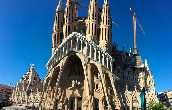 BASÍLICAS, religión y arquitectura